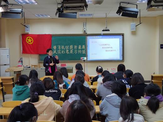 说明: C:\Users\清华同方\Desktop\11.3 新闻。\F9NIGH8U[PA90[_4_[W@7KX.jpg